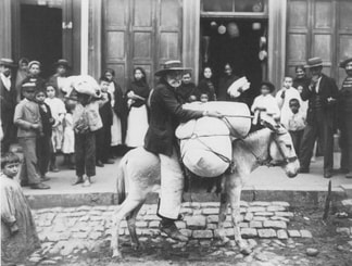 Imagen antigua señor en caballo en Valparaíso